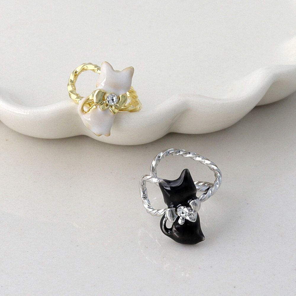 イヤーカフ ニッケルフリー 猫 リボン ストーン イヤリング 【左耳用】 | OSEWAYAオンラインストア｜お世話や公式アクセサリー通販サイト