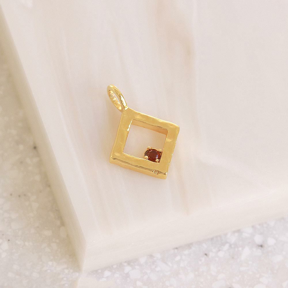 【Finobelle】necklace charm/選べるペンダントチャーム ゴールド厚メッキ スクエア 天然石 ガーネット ネックレスチャーム ニッケルフリー