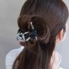 ヘアクリップ yura フラワー ローズ 巻きバラ 薔薇 フェイクレザー ロール バンスクリップ